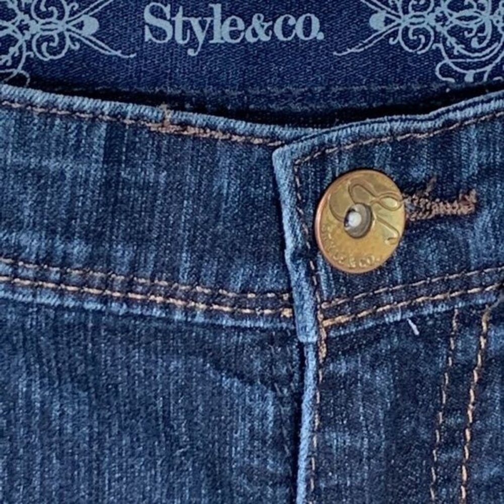 Style and Co Jeans Womens Sz 8 Medium Straight Leg Stretch Denim Pants Dark Blue - Picture 8 of 11